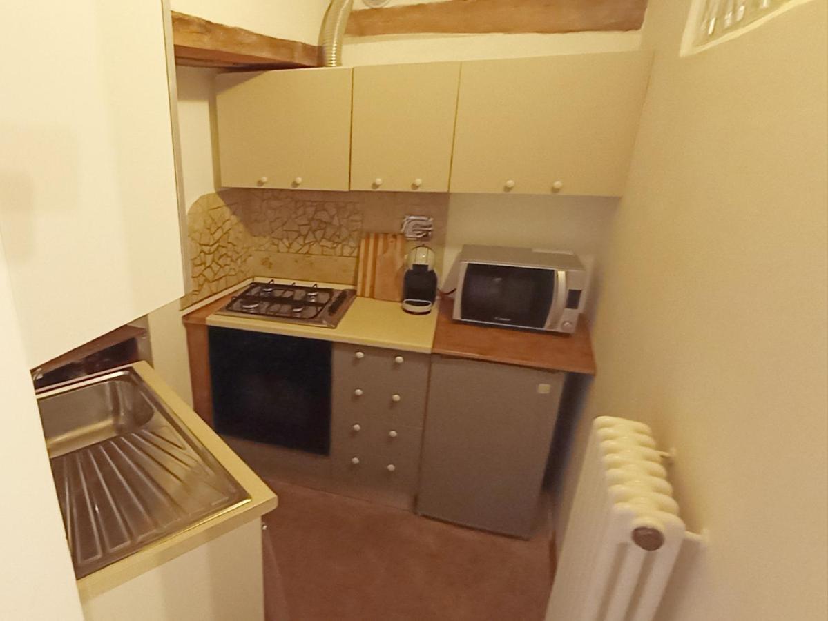 Casa Vacanze Castiglione - 4 Posti Letto Castiglione della Valle Eksteriør billede